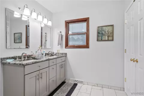 Bath - 1621 Old Manor Dr, Evans, NY 14047 photo 3 of 5