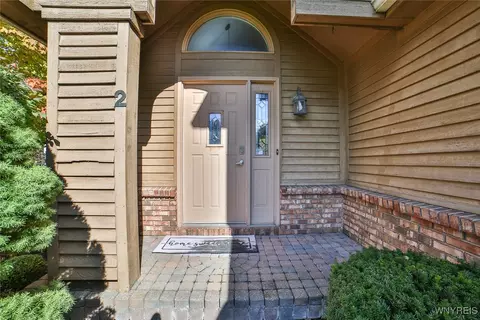 2 Eagles, Amherst, NY 14221 photo 6