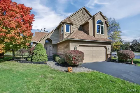 2 Eagles, Amherst, NY 14221 photo 3