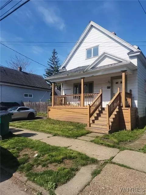 126 Peck St, Buffalo, NY 14212