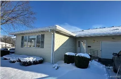 5861 Goodrich Rd #4A, Clarence Center, NY 14032