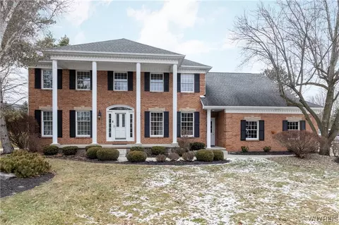 58 Pino Alto Ct, Amherst, NY 14221