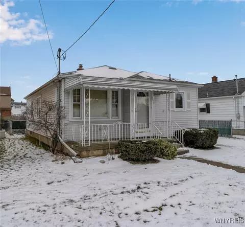 2915 Cleveland Ave, Niagara Falls, NY 14305