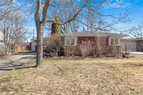 277 Avon Rd, Tonawanda, NY 14150