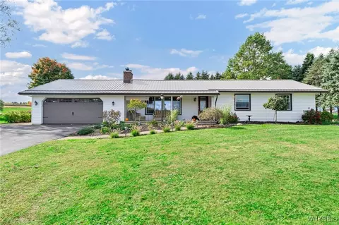 10678 Mileblock Rd, North Collins, NY 14111