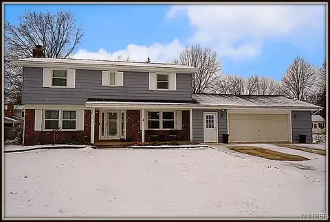 4772 Eddy Dr, Lewiston, NY 14092