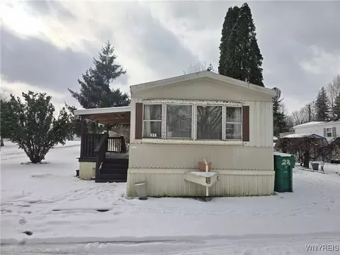 23 Ridge Mobile Ests, Murray, NY 14471