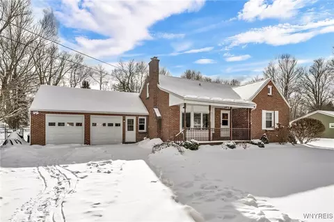 11625 Cary Rd, Alden, NY 14004