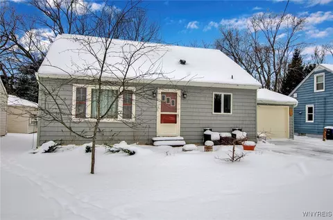 205 N Willow St, Aurora, NY 14052