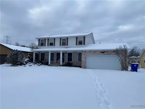 161 Sundown Trl, Amherst, NY 14221
