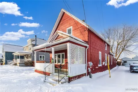 108 Halstead Ave, Sloan, NY 14212