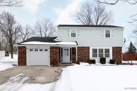 86 Chateau Ct, Depew, NY 14043