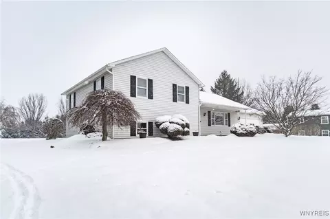 4425 N Bennett Hts, Batavia, NY 14020