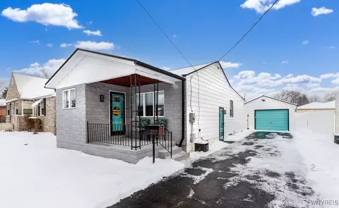 257 69th St, Niagara Falls, NY 14304