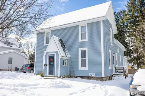 14 Marshall Ave, Newstead, NY 14001
