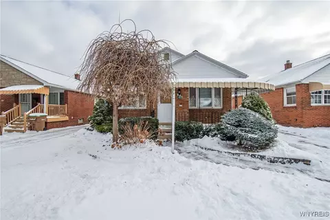 183 Eastland Pkwy, Cheektowaga, NY 14225