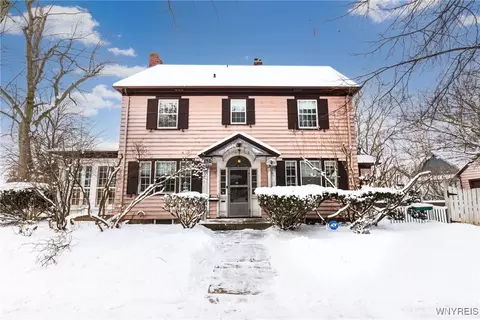 986 Parkside Ave, Buffalo, NY 14216