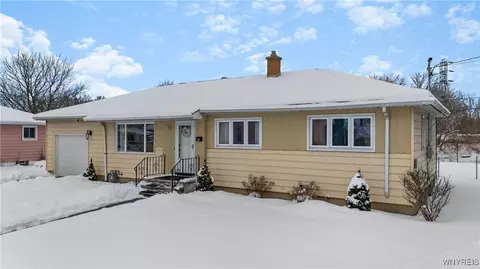 143 Pawnee Pkwy, Buffalo, NY 14210