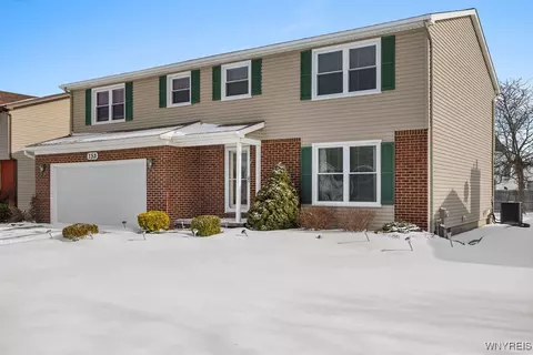 153 Rockdale Dr, Amherst, NY 14228
