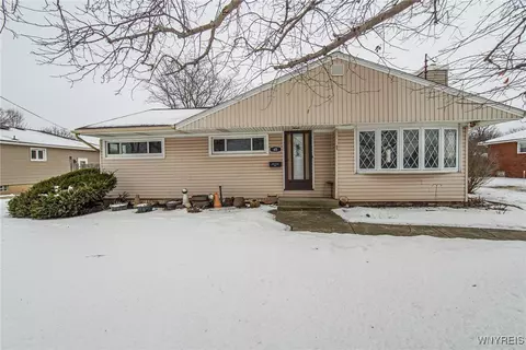 65 Ludwig Ave, Cheektowaga, NY 14227