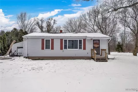 4767 Shadigee Rd, Newfane, NY 14108