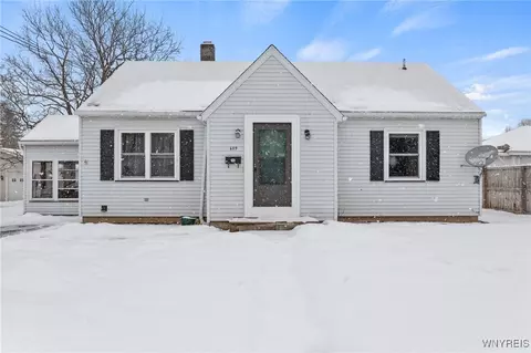 609 Moore St, Albion, NY 14411