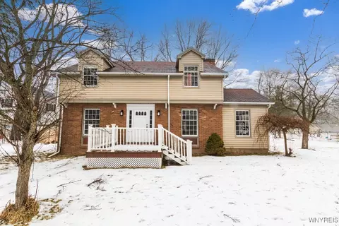 388 N Ellicott Creek Rd, Amherst, NY 14228