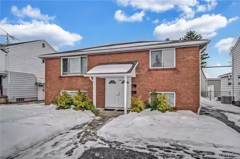 127 Jasmine Ave, West Seneca, NY 14224