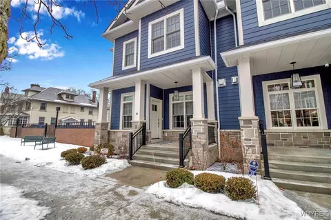41 Lancaster Ave, Buffalo, NY 14222 photo 2