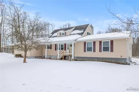 5520 Mayne Rd, Bethany, NY 14054