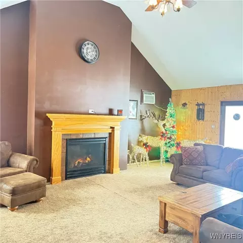 476 Maple Rd, Pembroke, NY 14036 photo 5