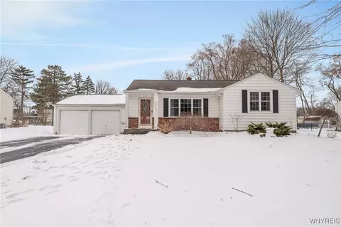4331 Cameron Dr, Buffalo, NY 14221