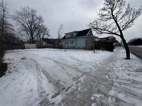 989 Tonawanda St, Buffalo, NY 14207