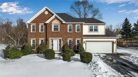 5145 Fox Trce, Buffalo, NY 14221