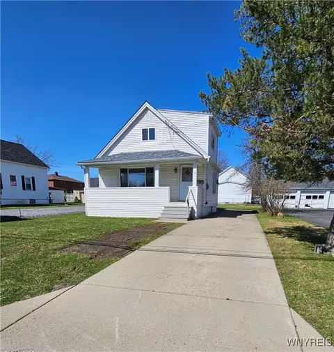 118 Greenwood Ave, West Seneca, NY 14218