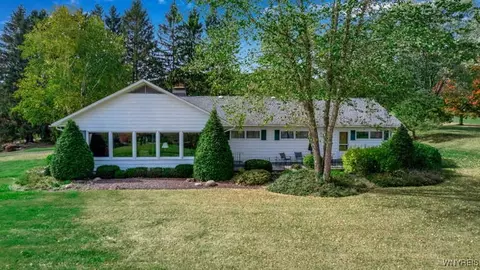 7060 Nys Route 242, Mansfield, NY 14731