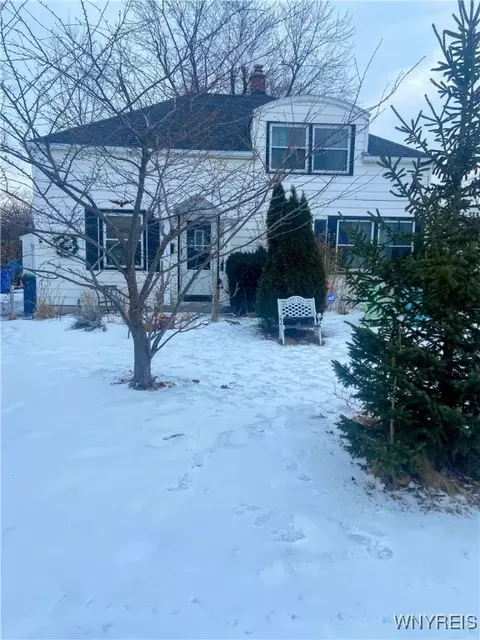 369 Niagara Falls Blvd, Amherst, NY 14226