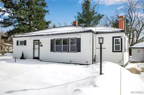 4929 Seneca St, West Seneca, NY 14224