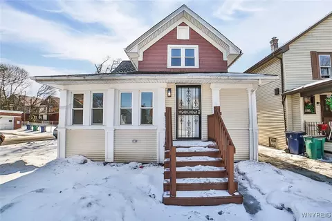41 Brunswick Blvd, Buffalo, NY 14208