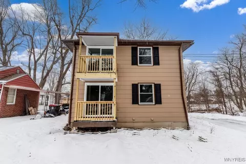 26 Washington St, Lancaster, NY 14086