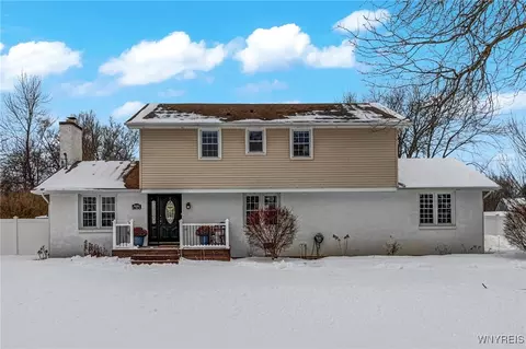 4684 N 5th St, Lewiston, NY 14092