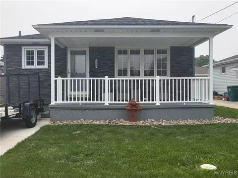 3225 Seneca Ave, Niagara Falls, NY 14305