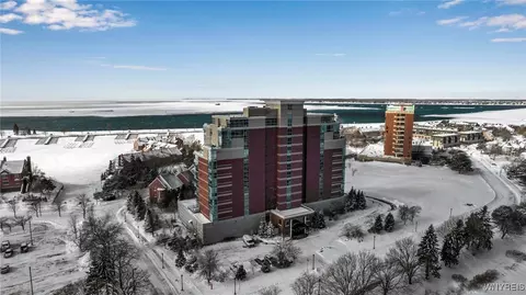 132 Lakefront Blvd #702, Buffalo, NY 14202