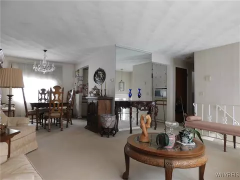 95 Kellwood Dr, Irondequoit, NY 14617 photo 5