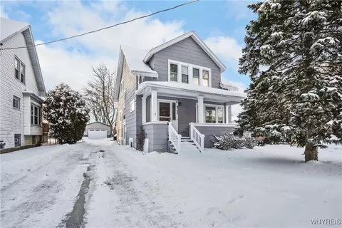 4764 Harlem Rd, Amherst, NY 14226