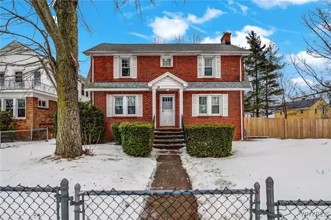 60 George Urban Blvd, Cheektowaga, NY 14225