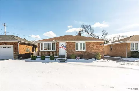 25 Ceil Dr, Cheektowaga, NY 14227