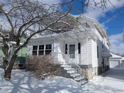 157 Springville Ave, Amherst, NY 14226