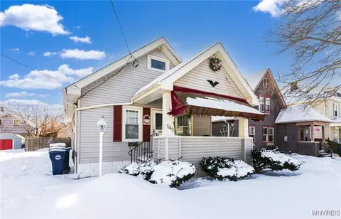 145 61st St, Niagara Falls, NY 14304