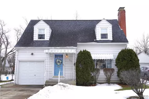 211 Northwood Dr, Buffalo, NY 14223